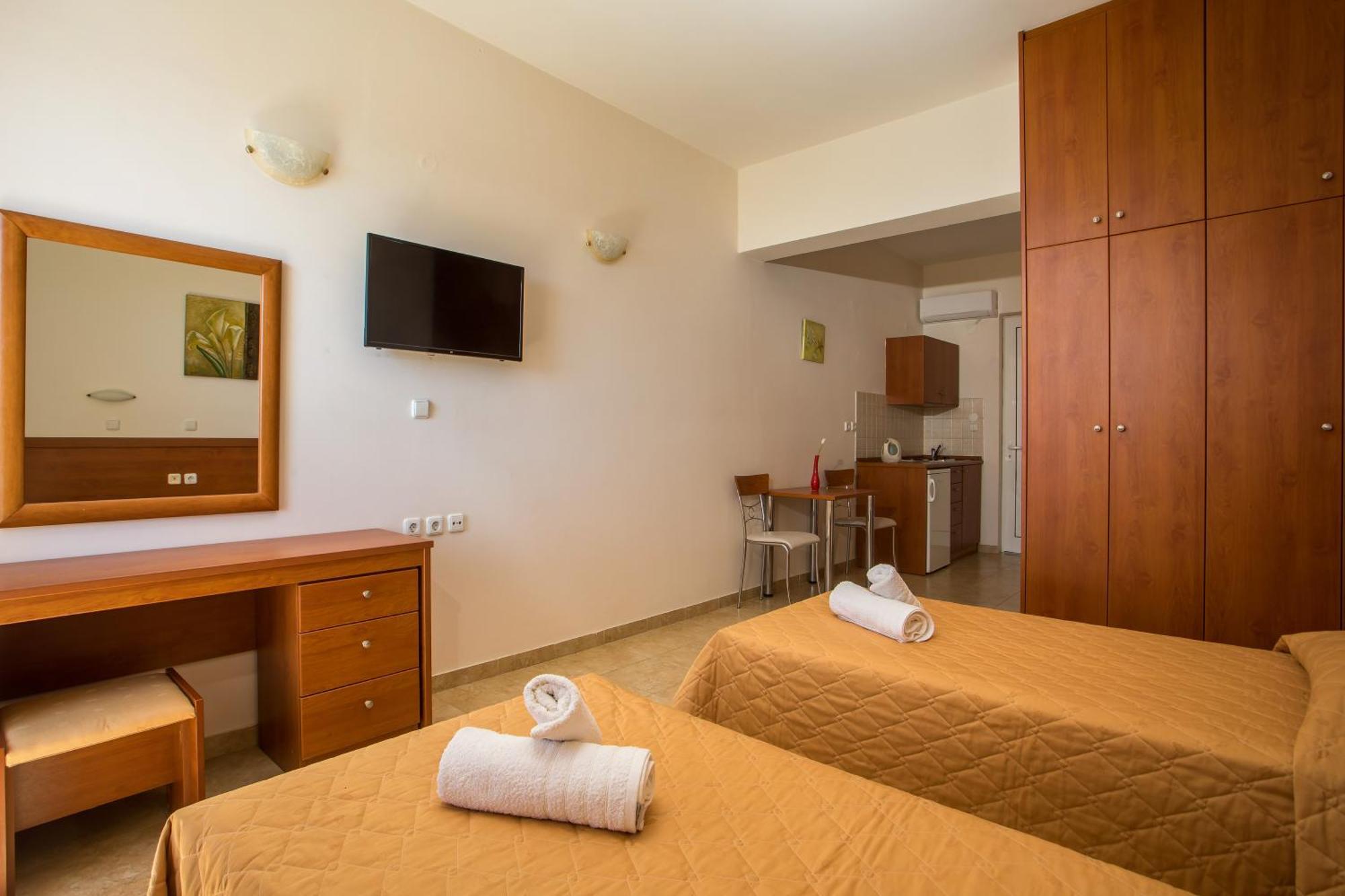 Al Mare Apartments 아판토우 외부 사진