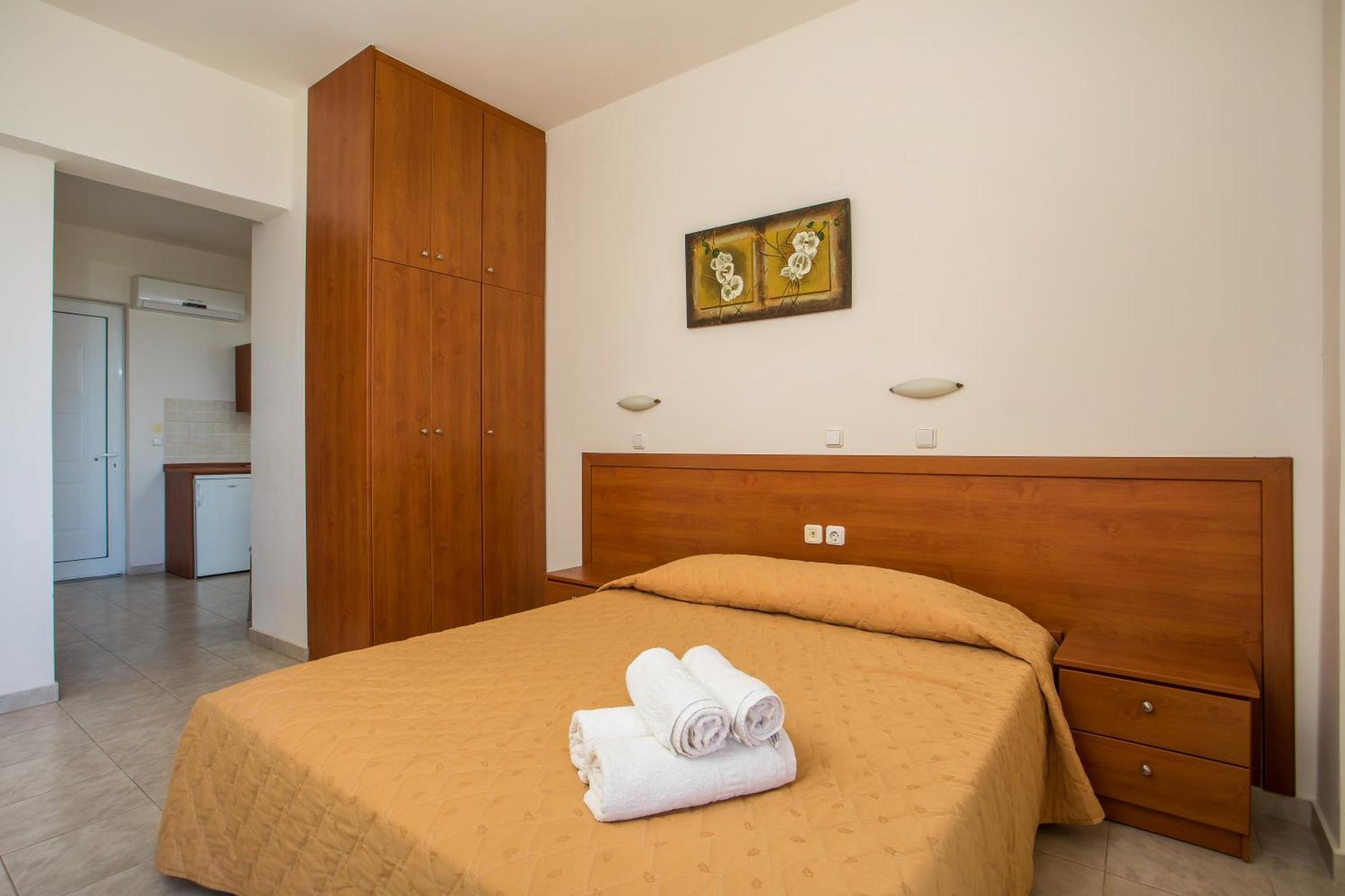 Al Mare Apartments 아판토우 외부 사진