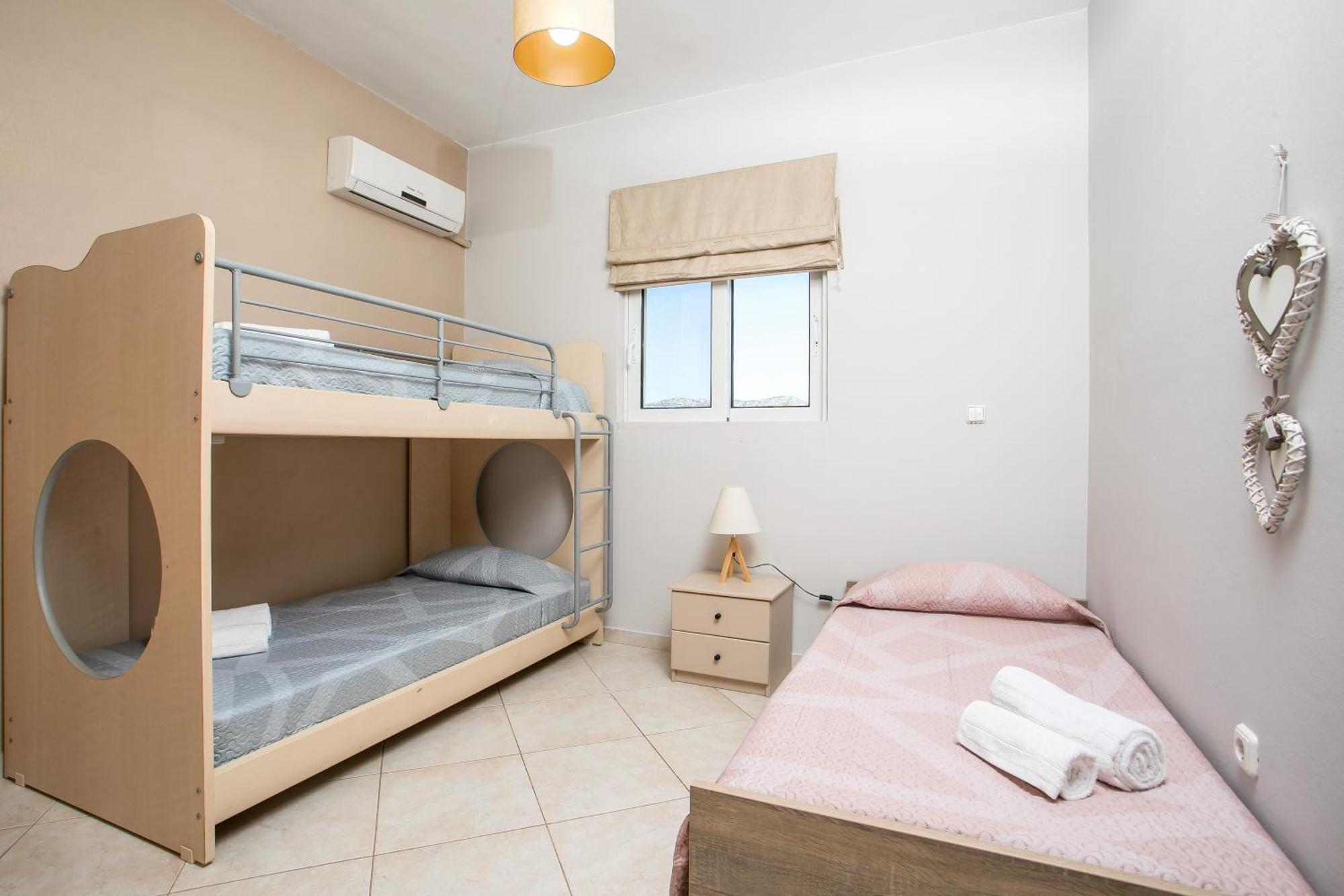 Al Mare Apartments 아판토우 외부 사진