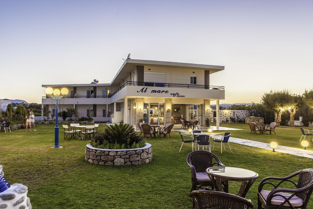 Al Mare Apartments 아판토우 외부 사진